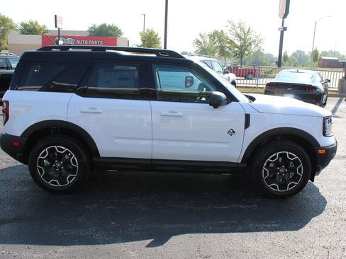 New 2025 Ford Bronco Sport Outer Banks w/ Outer Banks Tech Package+ AWD/4WD image 6