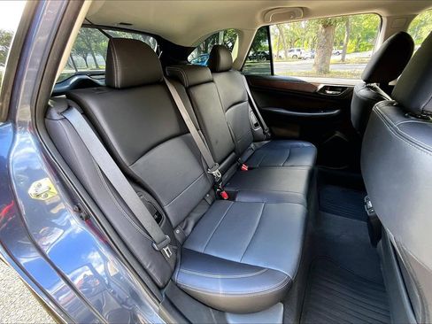 Used 2018 Subaru Outback 2.5i Limited AWD/4WD image 22