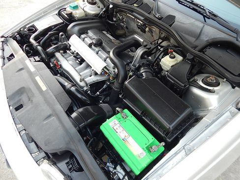 Used 2000 Volvo V70 GLT FWD image 35