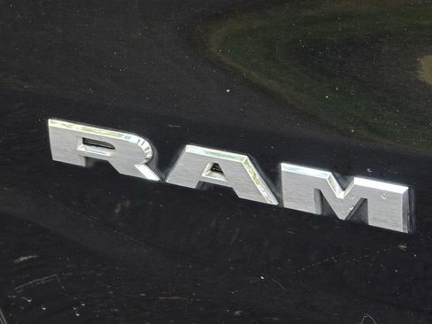 Used 2020 RAM 1500 Big Horn AWD/4WD image 20