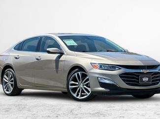 Used 2022 Chevrolet Malibu Premier FWD video 2