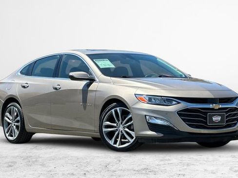 Used 2022 Chevrolet Malibu Premier FWD image 2