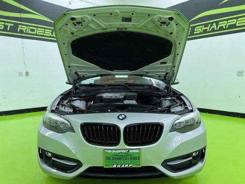 Used 2016 BMW 228i Convertible RWD image 4