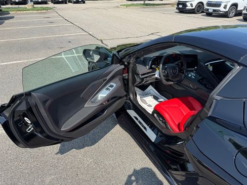 New 2025 Chevrolet Corvette E-Ray image 10