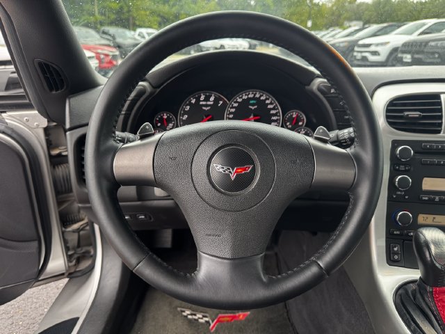 Used 2006 Chevrolet Corvette Convertible w/ Preferred Equipment Group RWD image 16
