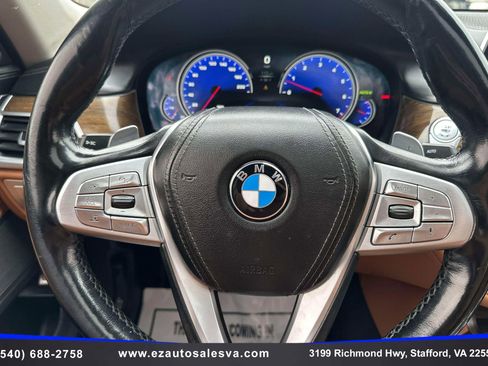 Used 2018 BMW 740i xDrive image 24