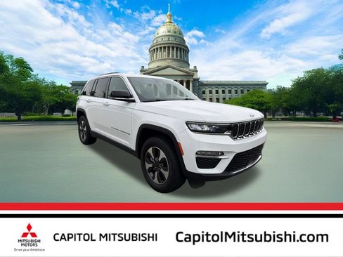 Used 2024 Jeep Grand Cherokee Limited 4xe AWD/4WD image 1
