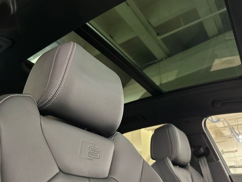 New 2025 Audi Q3 2.0T Premium image 30