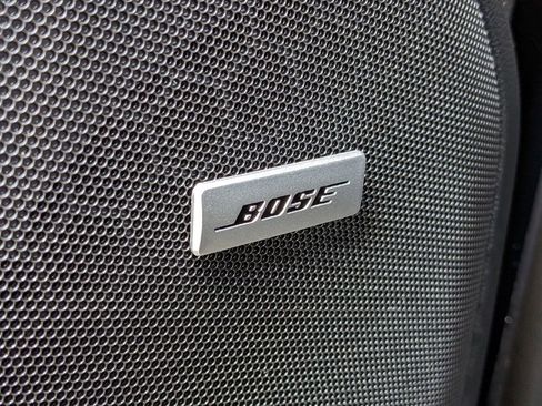 Used 2024 Chevrolet Tahoe Z71 w/ Luxury Package image 38