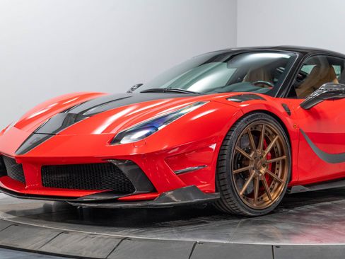 Used 2016 Ferrari 488 GTB RWD image 4
