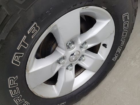 Used 2015 RAM 1500 Outdoorsman AWD/4WD image 31