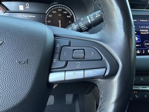 Used 2021 Cadillac XT4 Premium Luxury w/ Enhanced Visibility Package image 29