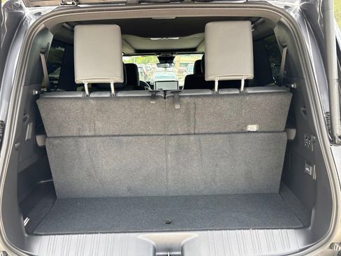 Used 2025 Lexus GX 550 w/ Accessory Package (Z1) AWD/4WD image 20