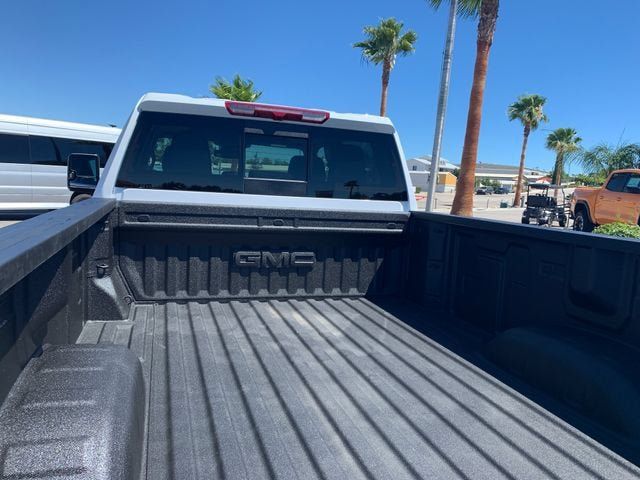 New 2026 GMC Sierra 3500 Denali AWD/4WD image 10
