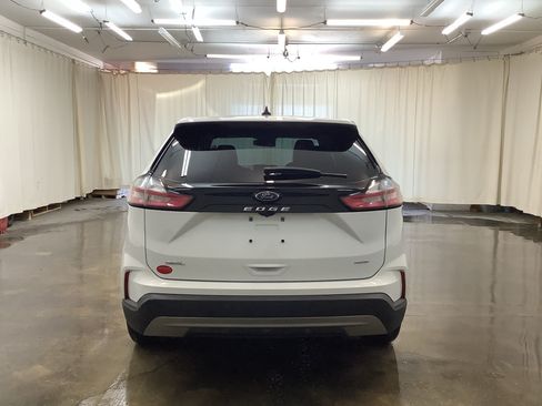 Used 2022 Ford Edge SEL AWD/4WD image 6