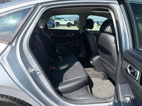 Used 2024 Honda Civic Touring image 18