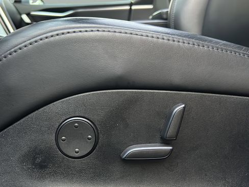 Used 2017 Tesla Model S 90D image 34