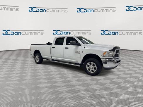 Used 2017 RAM 2500 Tradesman w/ Chrome Appearance Group AWD/4WD image 2