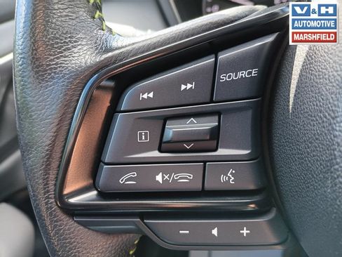 Used 2025 Subaru Outback Onyx Edition AWD/4WD image 2