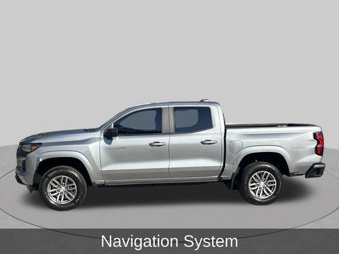 Used 2024 Chevrolet Colorado LT w/ LT Convenience Package RWD image 2