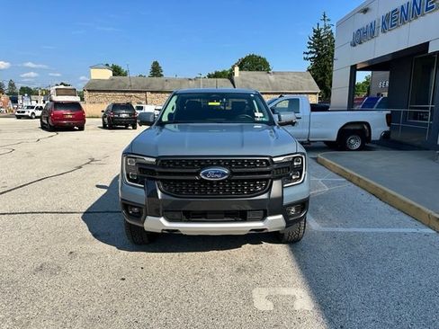 Certified 2025 Ford Ranger Lariat w/ FX4 Off-Road Package AWD/4WD image 3