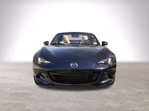 Used 2025 MAZDA MX-5 Miata RF Grand Touring image 3