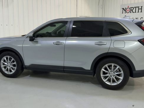 Used 2026 Honda CR-V EX image 7