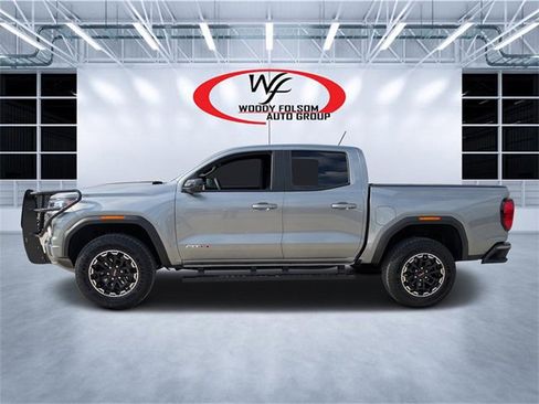 Used 2026 GMC Canyon AT4 w/ AT4 Premium Package image 6