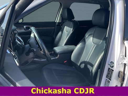 Used 2022 Kia Sorento SX image 21