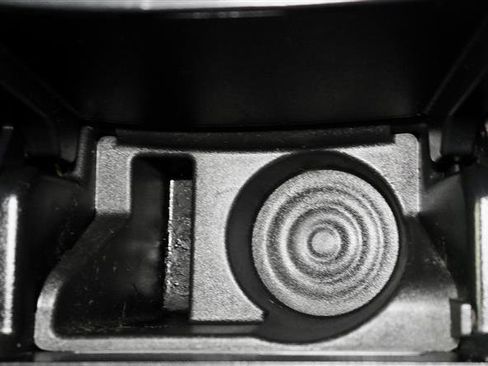 Used 2015 Ford Taurus Limited image 22