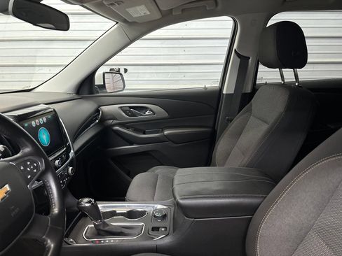 Used 2018 Chevrolet Traverse LT AWD/4WD image 19