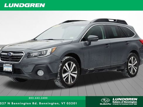 Used 2018 Subaru Outback 3.6R Limited image 9