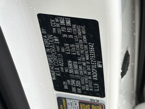 Used 2026 Kia Niro LX FWD image 28