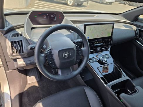 Used 2023 Toyota bZ4X AWD w/ Weather Package image 9