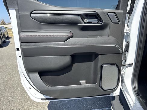 New 2026 GMC Sierra 1500 AT4X AWD/4WD image 24