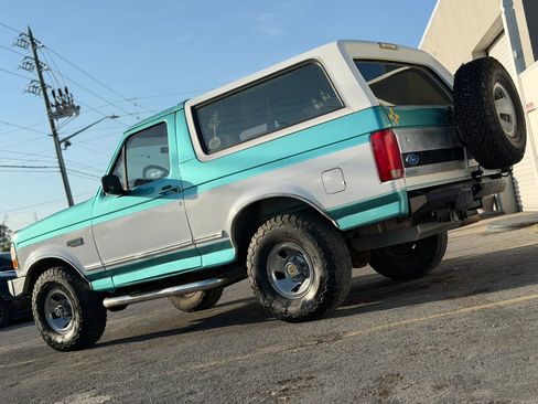 Used 1995 Ford Bronco AWD/4WD image 4