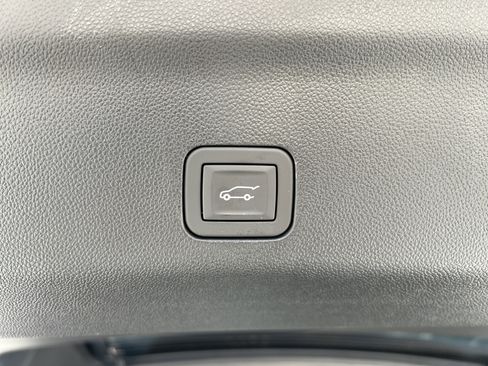 New 2026 GMC Yukon Denali image 25