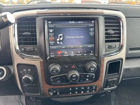 Used 2018 RAM 2500 Laramie w/ Convenience Group image 17