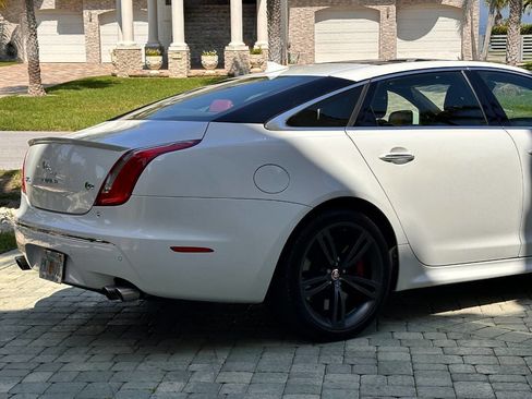 Used 2015 Jaguar XJ R LWB RWD image 6