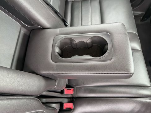 Used 2016 Ford Escape Titanium image 32