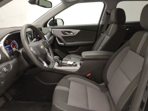 Used 2024 Chevrolet Blazer LT w/ Convenience Package FWD image 17