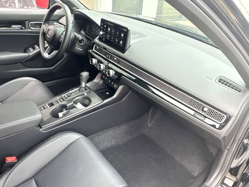 Certified 2025 Honda Civic Sport Touring image 26