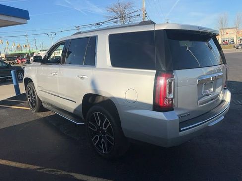 Used 2018 GMC Yukon Denali image 5