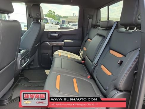 Used 2021 GMC Sierra 1500 AT4 w/ AT4 Value Package AWD/4WD image 13