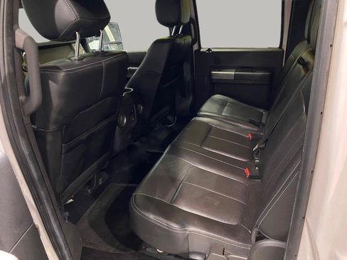 Used 2014 Ford F250 Lariat w/ Chrome Package AWD/4WD image 14