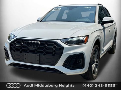 Used 2025 Audi Q5 e Premium Plus w/ Premium Plus Package AWD/4WD image 4