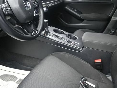 Used 2023 Honda Civic EX image 13