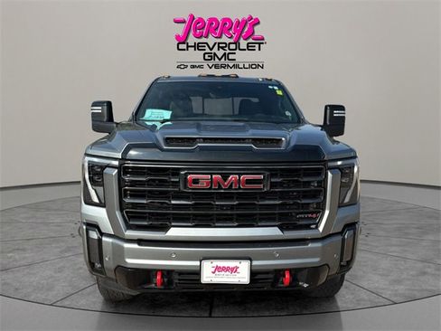 Used 2024 GMC Sierra 2500 AT4 w/ AT4 Premium Plus Package image 16