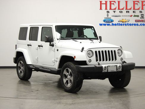 Used 2017 Jeep Wrangler Unlimited Sahara w/ Max Tow Package image 1