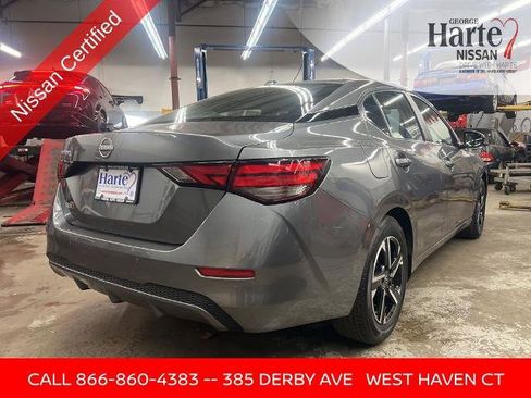 Certified 2025 Nissan Sentra SV image 5